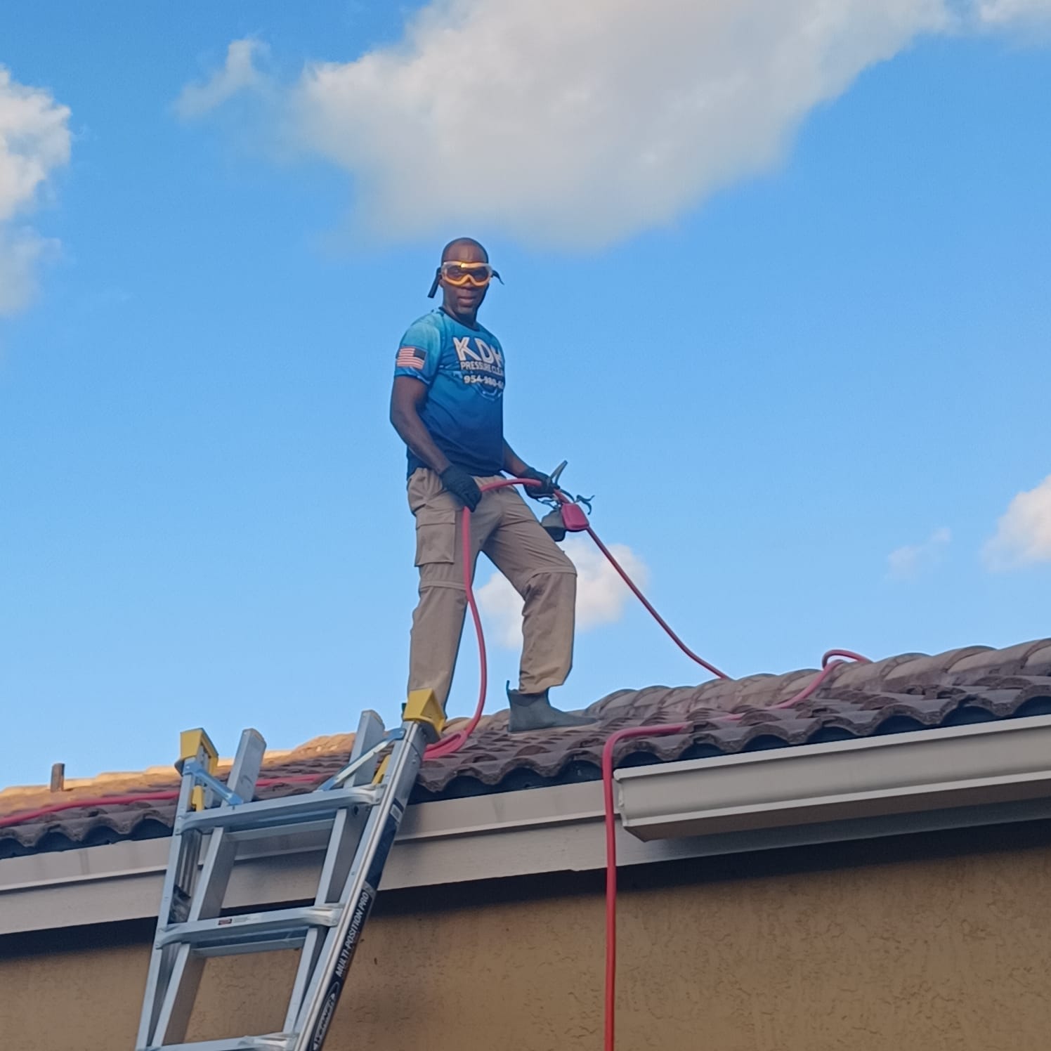 Roof Cleaning